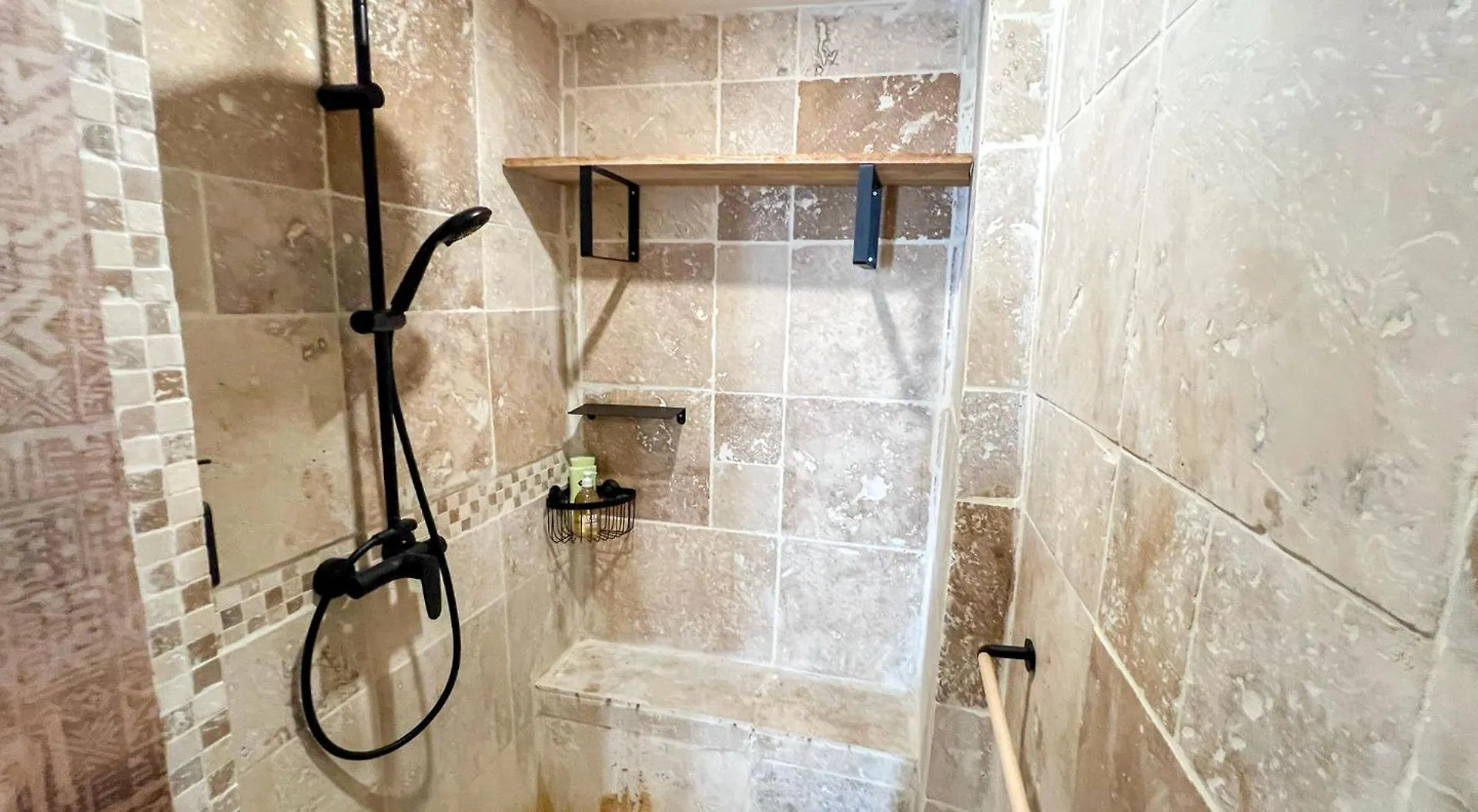 Hypercenter - Wifi Fibre - Close To All Shops Avignon Apartment